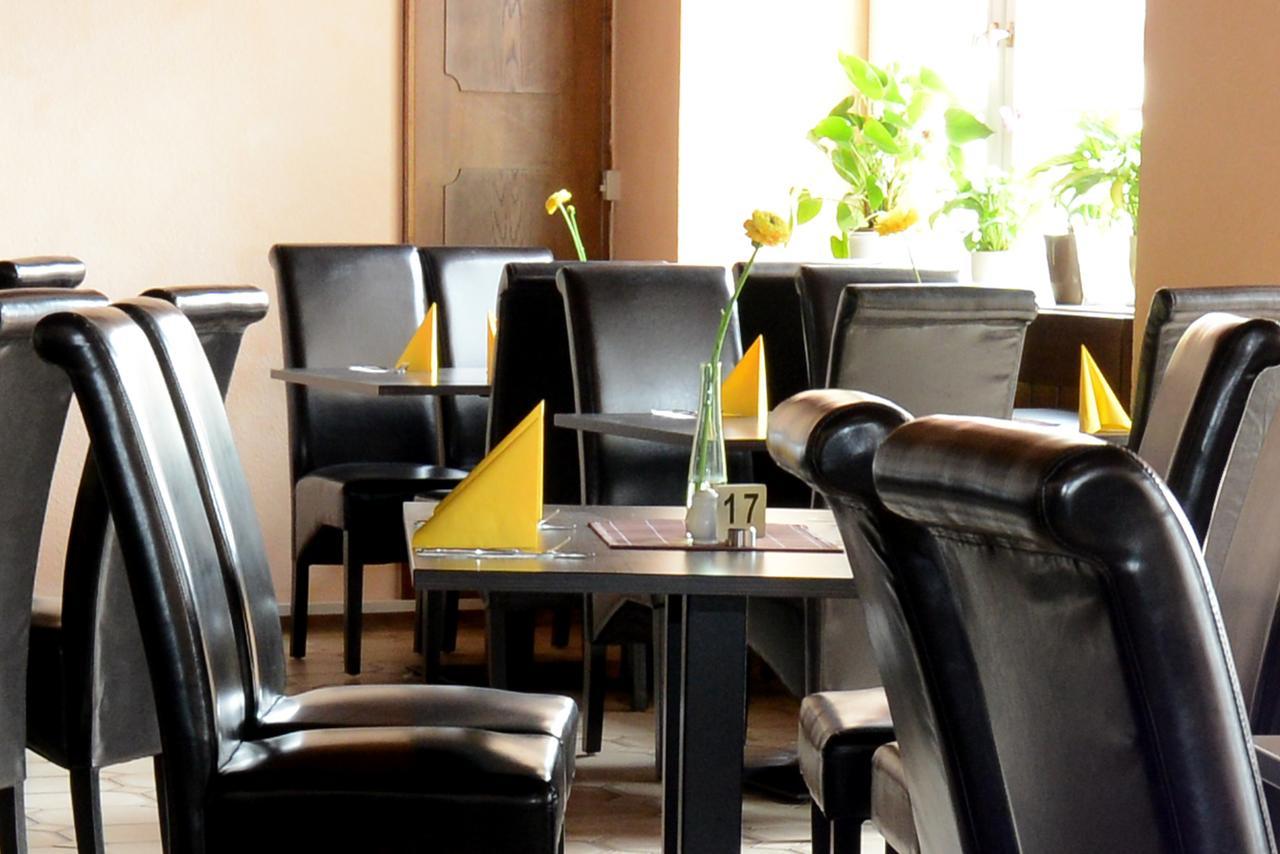 Hotel Restaurant Jägerhof Roth  Exterior foto